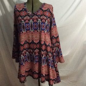 Win Win flare bottom tunic with bell sleeves  A17